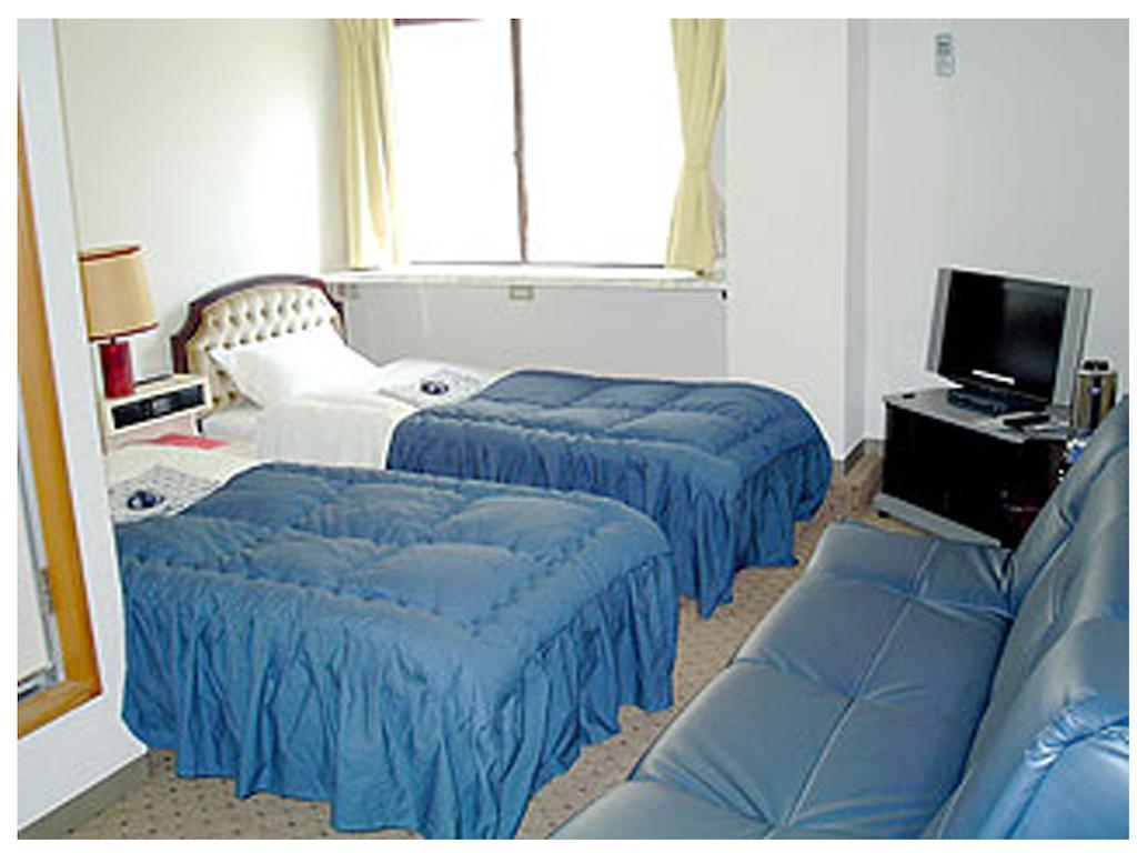 Shingu Sunshine Hotel Room photo